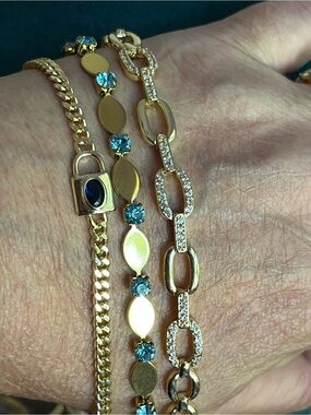 Lovely Gold Stack Chain Bracelet Set w/Blue & White Accents Adjustable